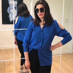 Blue cold shoulder long sleeve button down blouse